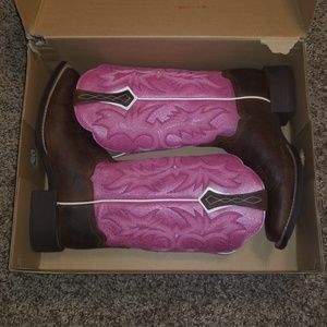 Ariat square toe cowgirl boots